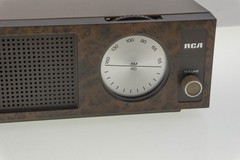 Vintage RCA RZA 203 T AM Radio NEW IN BOX Brown TESTED Burl Woodgrain Employee