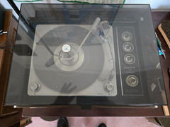 Zenith Circle Of Sound Vintage Vinyl Record Player w/Auxiliary Input, Speakers