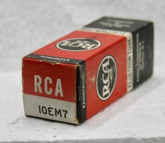 10EM7 RCA VACUUM TUBE TESTED
