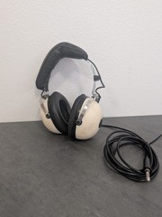 Vintage 1970’s Pioneer SE-30 Monitor Headphones- Untested