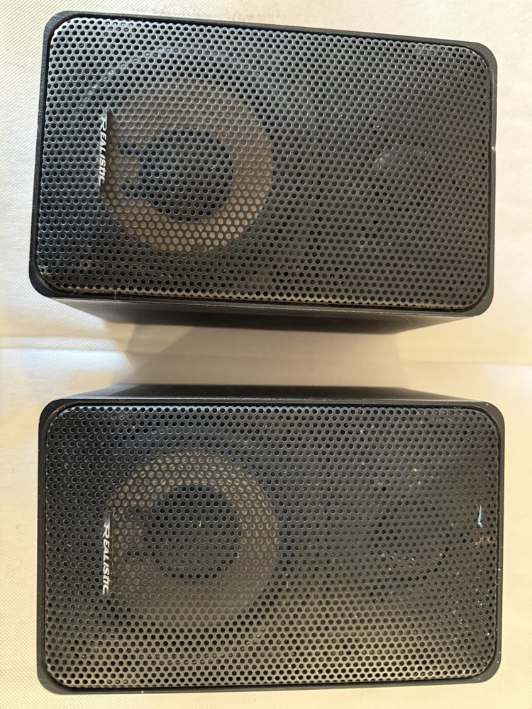 Realistic Minimus 7 Speakers 40‑2030B – Japan Made – Excellent Sound – Vintage P