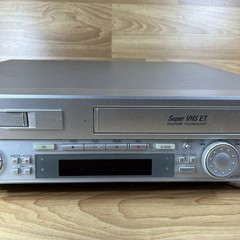 JVC HR-DVS2U VHS Mini DV Player Only AS IS, For Parts NO Returns BOTH Sides Bad
