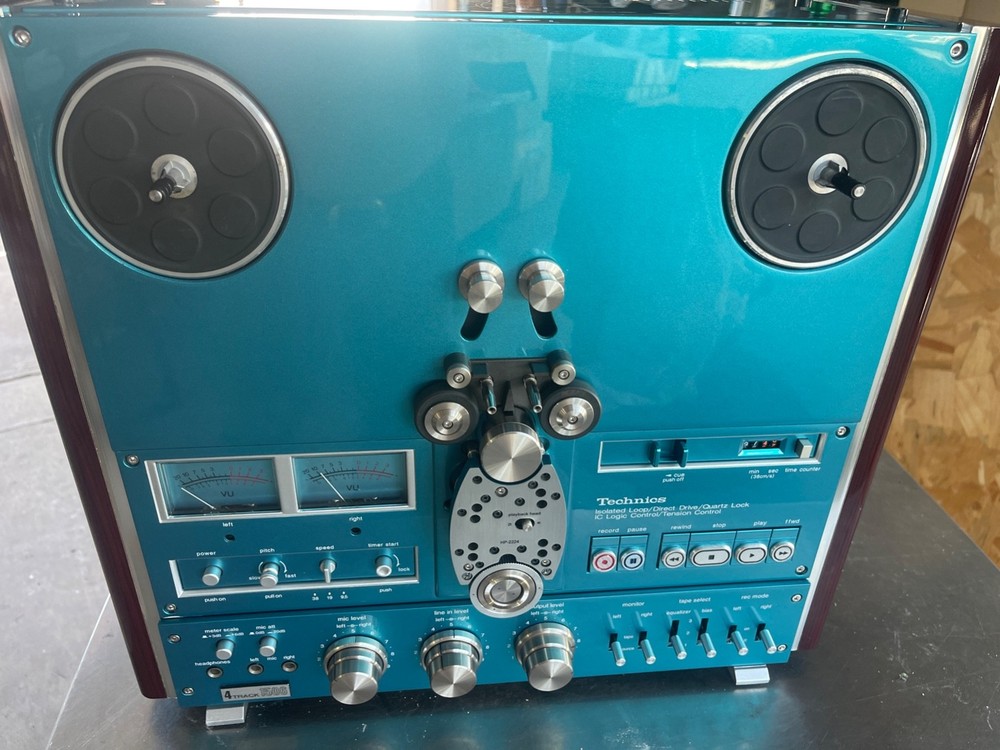 Technics RS-1506 CUSTOM Blue REEL TO REEL