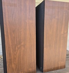 Pair Of Vtg Pioneer CS-403 3-Way 80w Speakers *Tested & Working