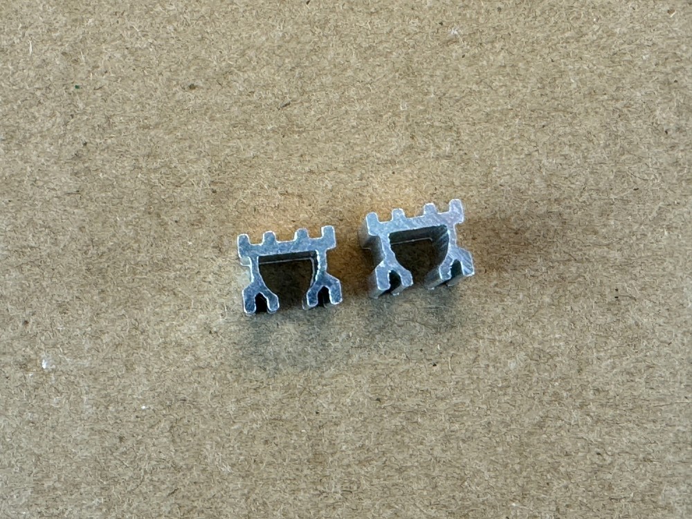 2 New TO-92 Heat Sinks for Transistors Aluminum 10mm x 8.3mm x 6.75mm (Qty)