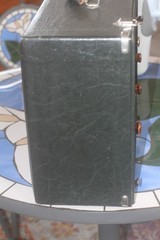 Vintage 1932 General Electric A-81 Portable Radio with tubes, missing cover.