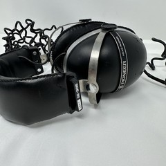 Vintage Pioneer SE-305 Stereo Headphone a 1970’s Wired
