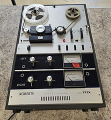 Vintage Rheem Roberts 771X Reel to Reel Recorder made in Japan -Video to hear it