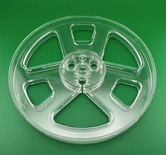 7-inch Take-up Reel 7″ x 1/4″ ~ 2-1/4″ Hub ~ Empty Clear Plastic ~ No Tape ~ NOS
