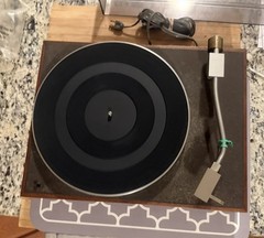 VINTAGE AR XA Belt Drive Turntable