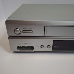 Zenith VRE4222 VCR VHS Player No Remote Video Cassette Player – Fully Functional