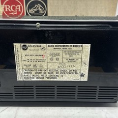 Vtg 1960s RCA Victor Solid State AM FM Tabletop Radio RHC21J NIB
