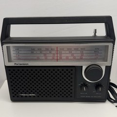 Vintage Realistic Portavision 12-660 4-Band AM/FM Radio Tested Works AC/Battery