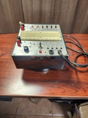 Vintage El Instruments DIGI DESIGNER, TTL Digital Breadboard Trainer