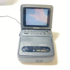 SONY GV-300 NTSC Video8 Video Walkman HiFi Stereo VCR – For Parts, Cracked Case