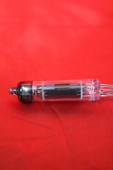 Raytheon 5902 – Excellent NOS Condition, premium quality Raytheon Tube