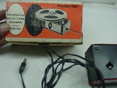 Robins TM-44 Magnetic Bulk Tape Eraser Electric Reel Erasing Tool reel to reel