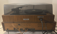 Panasonic RS-817S 8-Track Stereo receiver W/RD-7703 Turntable 2 RE7670 Speakers