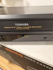 Toshiba W-522CG 4-Head Hi-Fi VCR VHS Player Tested Cleaned w/Original Box Remote
