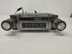 Audiovox Am Fm 8 track C977