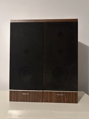 Vintage Realistic Floor Speakers Pair 29” Tall Tested Sound Great