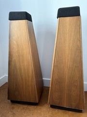 Epicure 3.0 Pyramid Speakers -3 Way – 10″ & 6″ Woofers Mid Century Modern Mcm