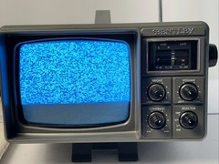 Bentley Deluxe Portable TV Black & White Television 5” Battery Powered Vintage