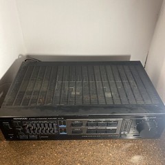 Kenwood KA-75 Integrated Amplifier in Excellent Condition.