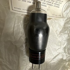 Vintage BECKMAN INSTRUMENTS 2532/932 Tube, with Insert, NOS