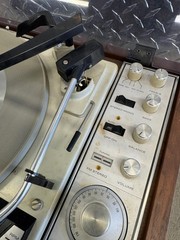 Vintage KLH Model Twenty Stereophonic Music System Turntable & Amplifier