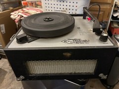 Hamilton Electronics Corp. Vintage Record Player Model 910 Working Condition