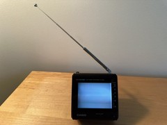 Casio TV-7500 Portable Color LCD TV Vintage Mini Television 4 Inch Works Analog