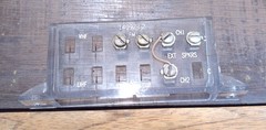 Vintage 1965 Magnavox 140923-2 Stereo Terminal Antenna & Speaker Screw Strip