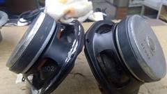 pair midrange drivers used in Bose and rectilinear speakers .very nice