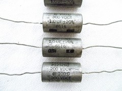 5x 1.0uF 200V AEROVOX P123Z NG / N2 PIO CAPACITOR – Hermetically Glass Sealed