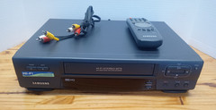 Samsung VR8608 VHS VCR 4 Head Hi-Fi Stereo with remote Tested Working!