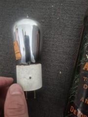De Forest Audion D-01A Detector/Amplifier Vacuum Tube w/ Can