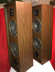 Vintage Wald Sound Model 841T Floor Speakers Working Condition.