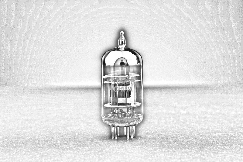 12AX7B ECC83 / ShuGuang / Vacuum Tube / Valve Amplifier/Single One/ Original Box