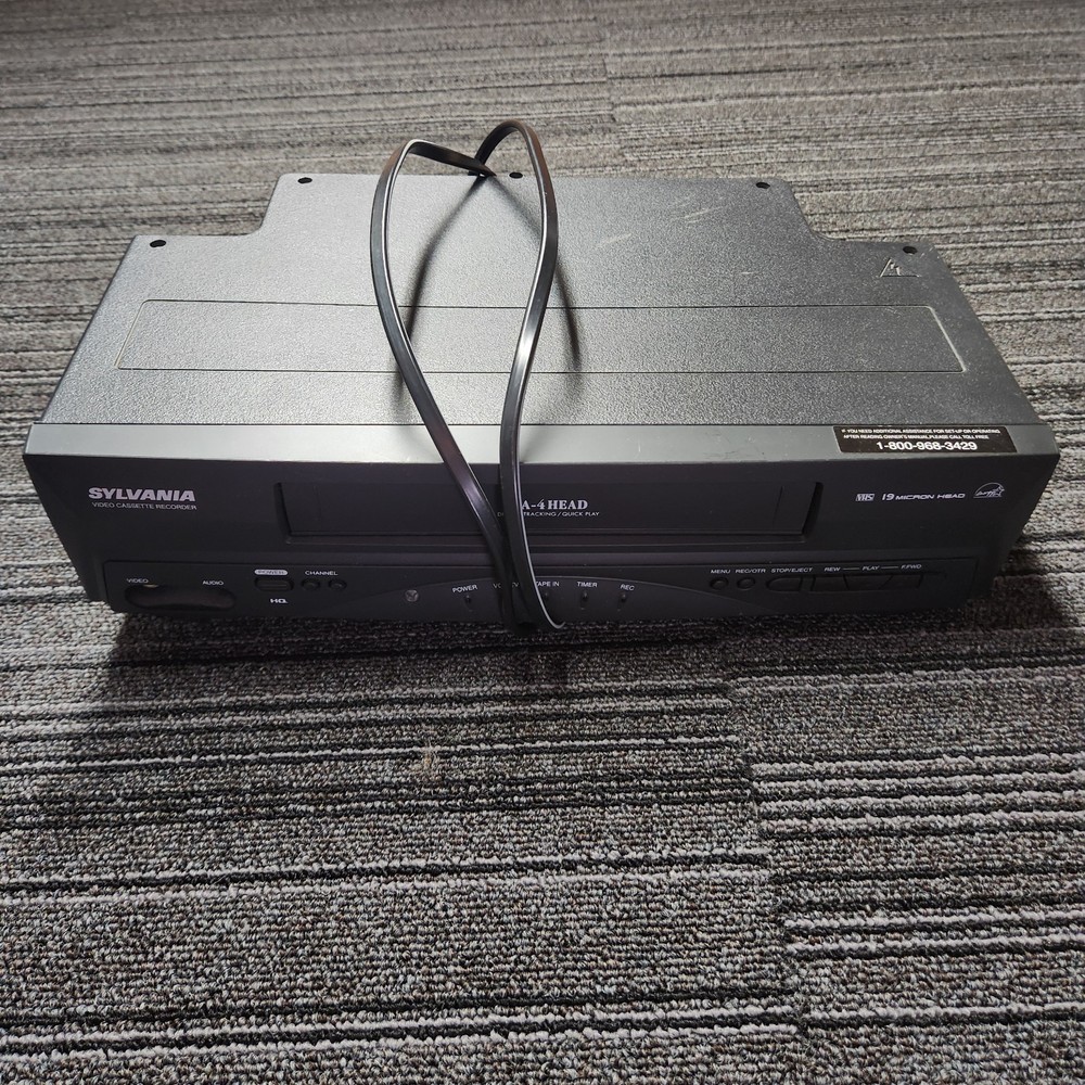 Sylvania 6240VD 4-Head VHS VCR Player Recorder Tested Powers On Front A/V Inputs