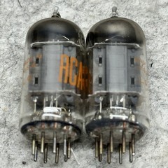 MATCHED PAIR OF 1960 NOS RCA 12AX7 17MM LONG PLATE ANGLED SQUARE GETTER TUBES