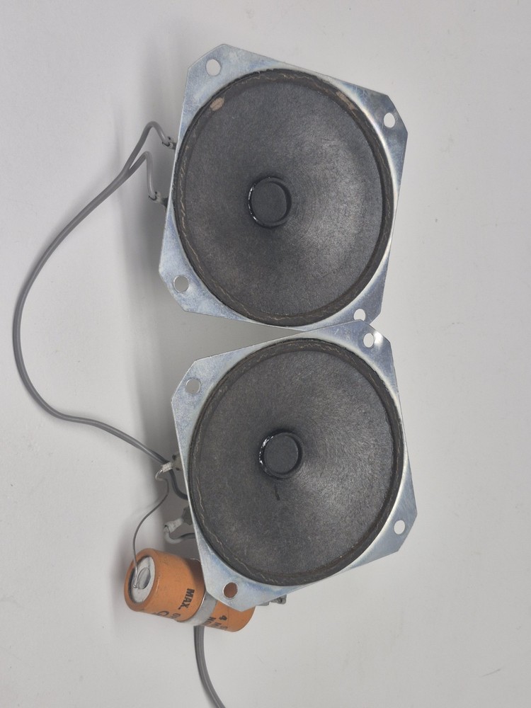 Vintage 3.5″ Speakers Out Of Portable Turntable