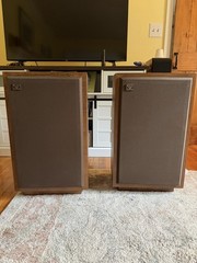 Cerwin Vega D-5 Speakers