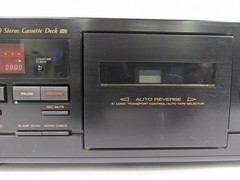 Vtg TEAC R-560 Cassette Tape Deck Player