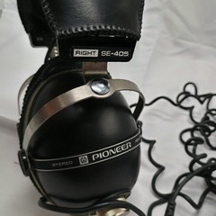 Pioneer SE-405 padded multi volume control full size jack headphones For Parts