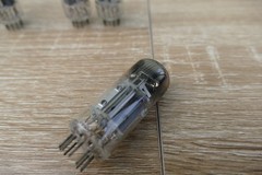 Tubes x 4 6AK8 EABC80 Miniwatt HOLLAND – all same M43 Etch Code – premium