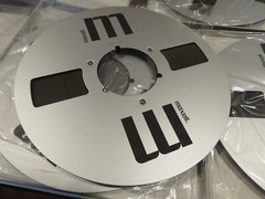 MAXELL UD 35-180 REEL TO REEL TAPE 10.5″ METAL REEL