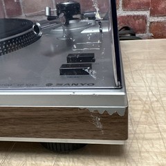 Sanyo TP-1010 Semi Automatic W/ Auto Return Belt Drive Turntable No Cartridge