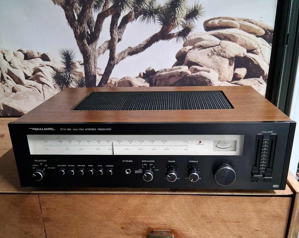 Realistic STA-85 AM/FM Stereo Receiver Vintage 1970’s Black Face PLS READ!