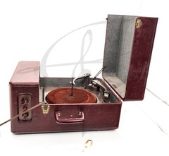 Original 1950 WEBSTER-CHICAGO Model 100-621 RECORD PLAYER turns on as-is parts
